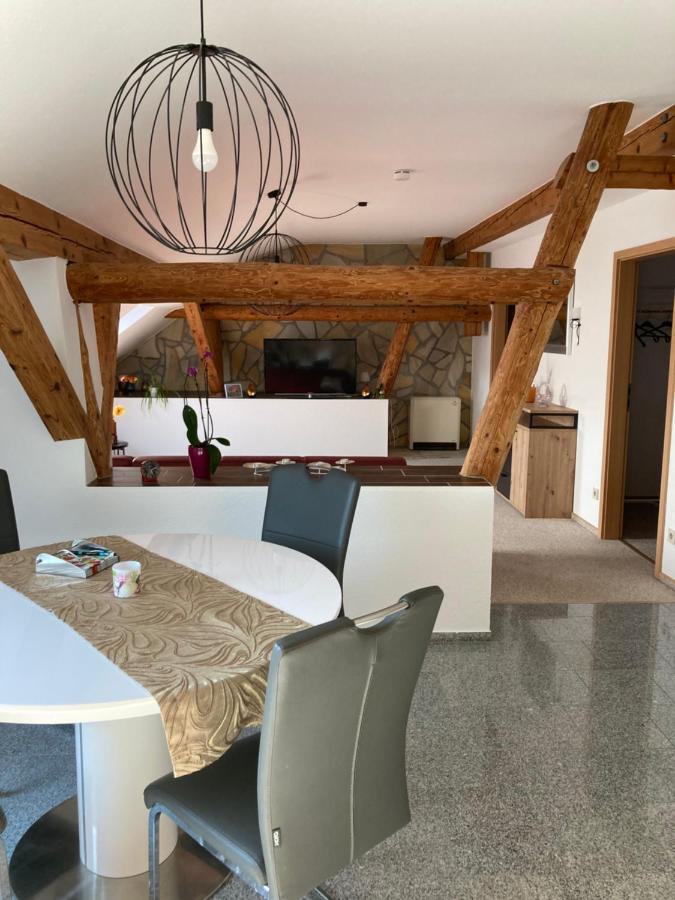 Appartement Landhausidyll Wohn- Und Schlafzimmer *